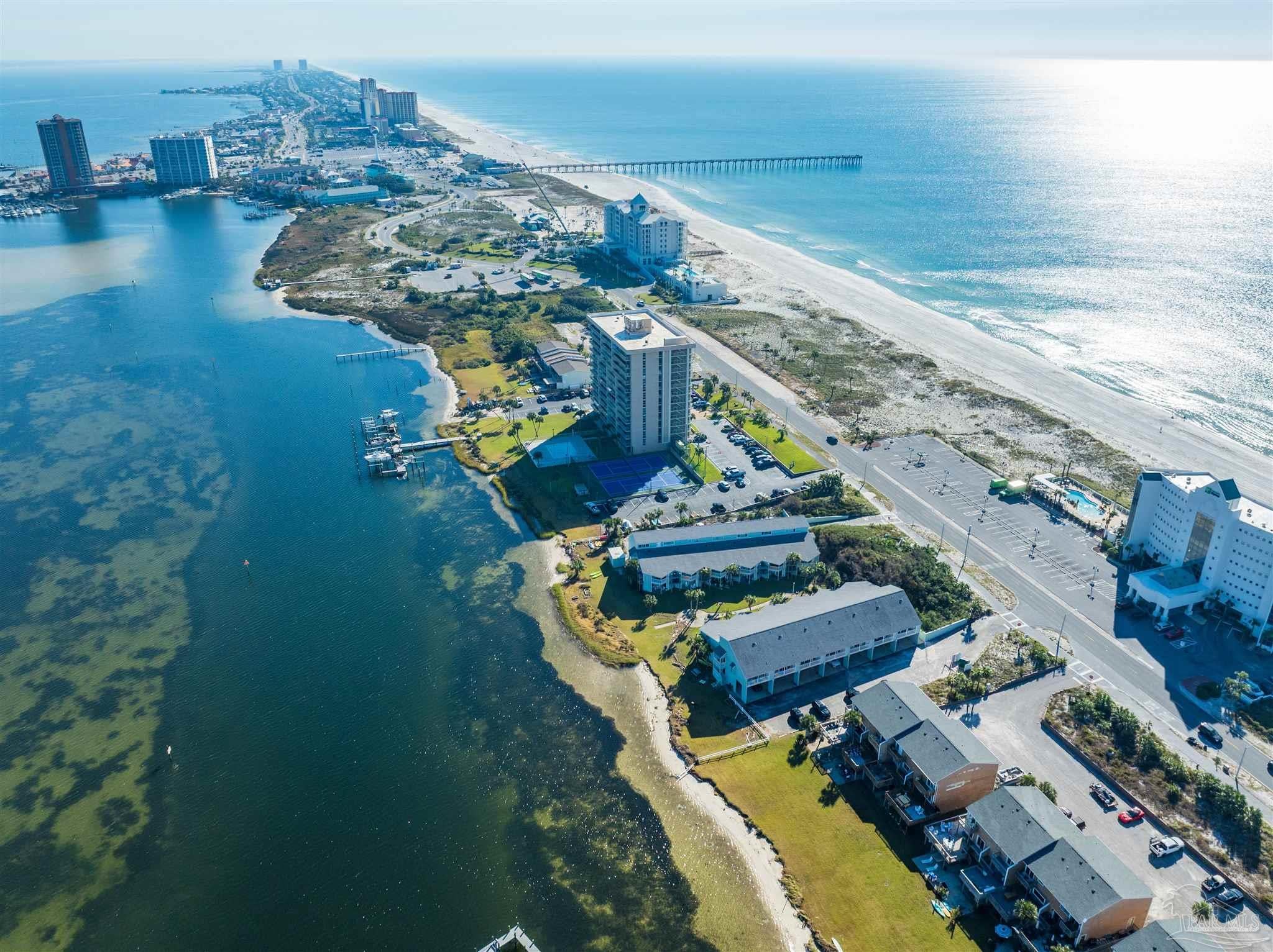 336 Ft Pickens Rd W103