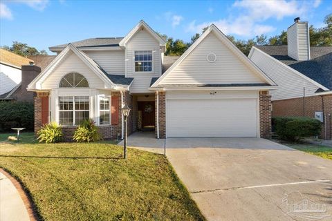 A home in Niceville