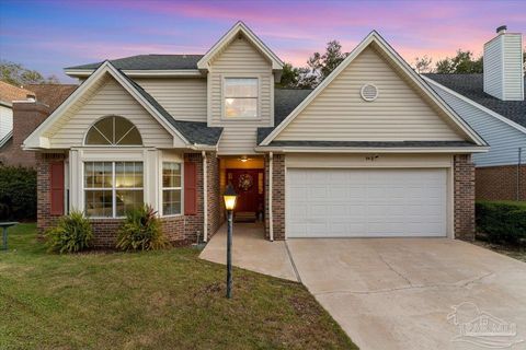 A home in Niceville