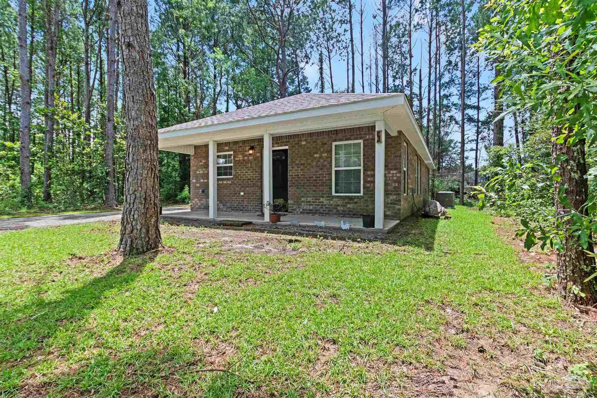 Photo 1 of 56 — 10 Middleton Ln, Atmore, AL 36502