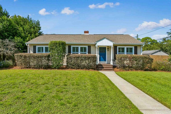 2121 N 12TH AVE, PENSACOLA, FL 32503 - Image 42bc73772e08c7fb65fa66c06207cbad/2861633538