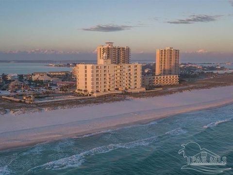 A home in Pensacola Beach