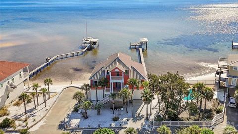 1894 Biscayne Cir Dr Navarre FL 32566