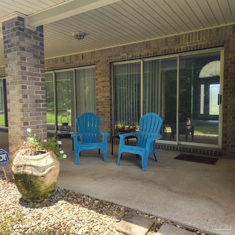 A home in Navarre