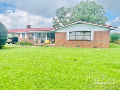 A home in Atmore