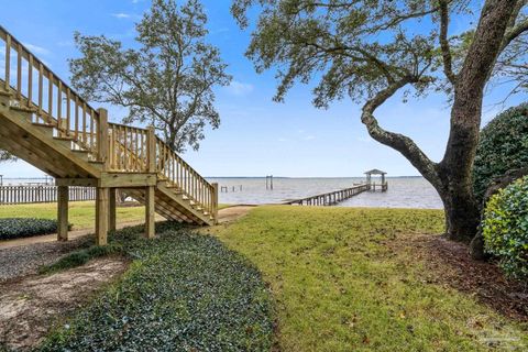 A home in Gulf Breeze