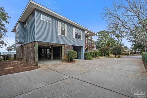 A home in Gulf Breeze