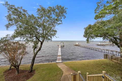 A home in Gulf Breeze