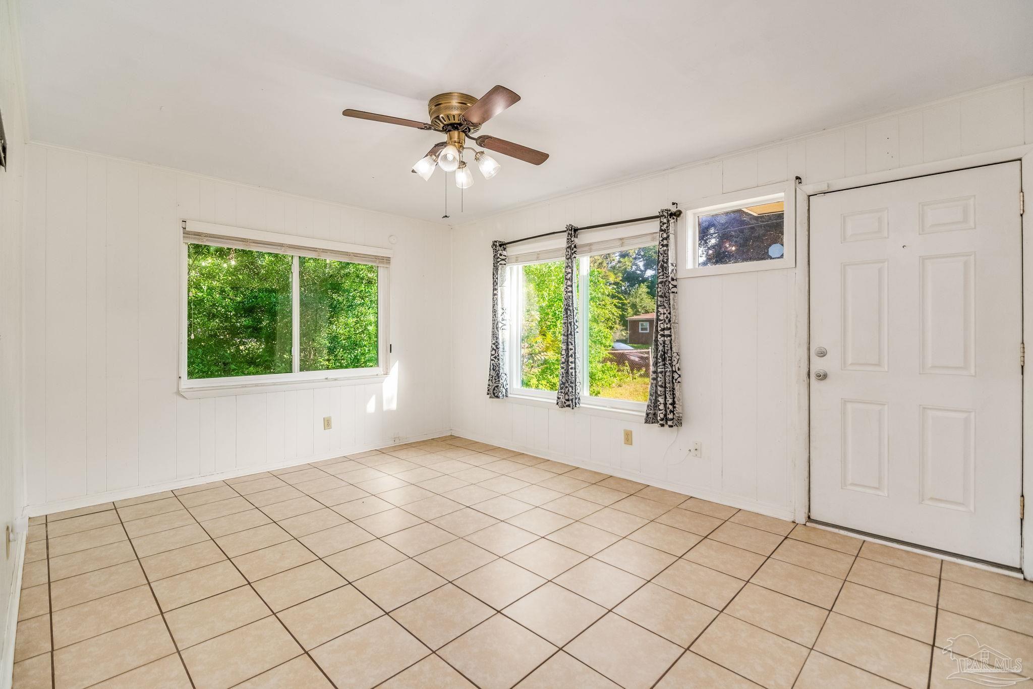 937 Fremont Ave