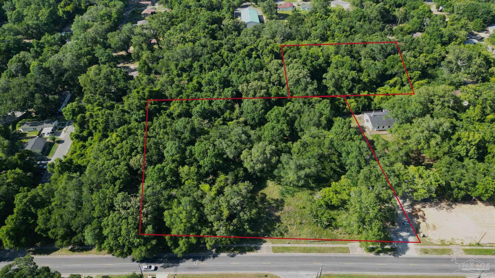 Photo 1 of 7 — 136 E Johnson Ave, Pensacola, FL 32514