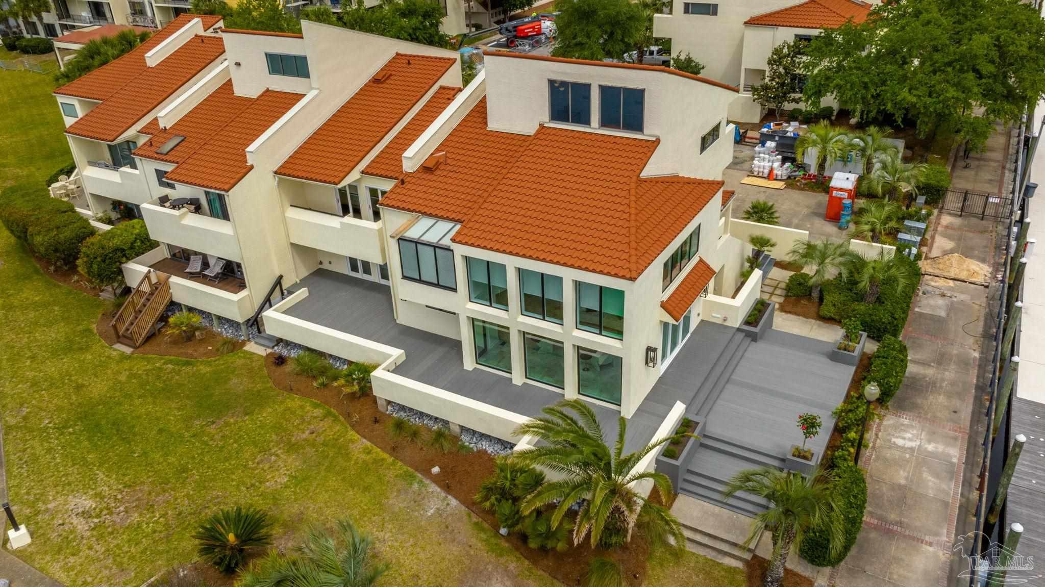 Pensacola, Florida 32502, United States, 4 Bedrooms Bedrooms, ,4 BathroomsBathrooms,Residential,Active,226366