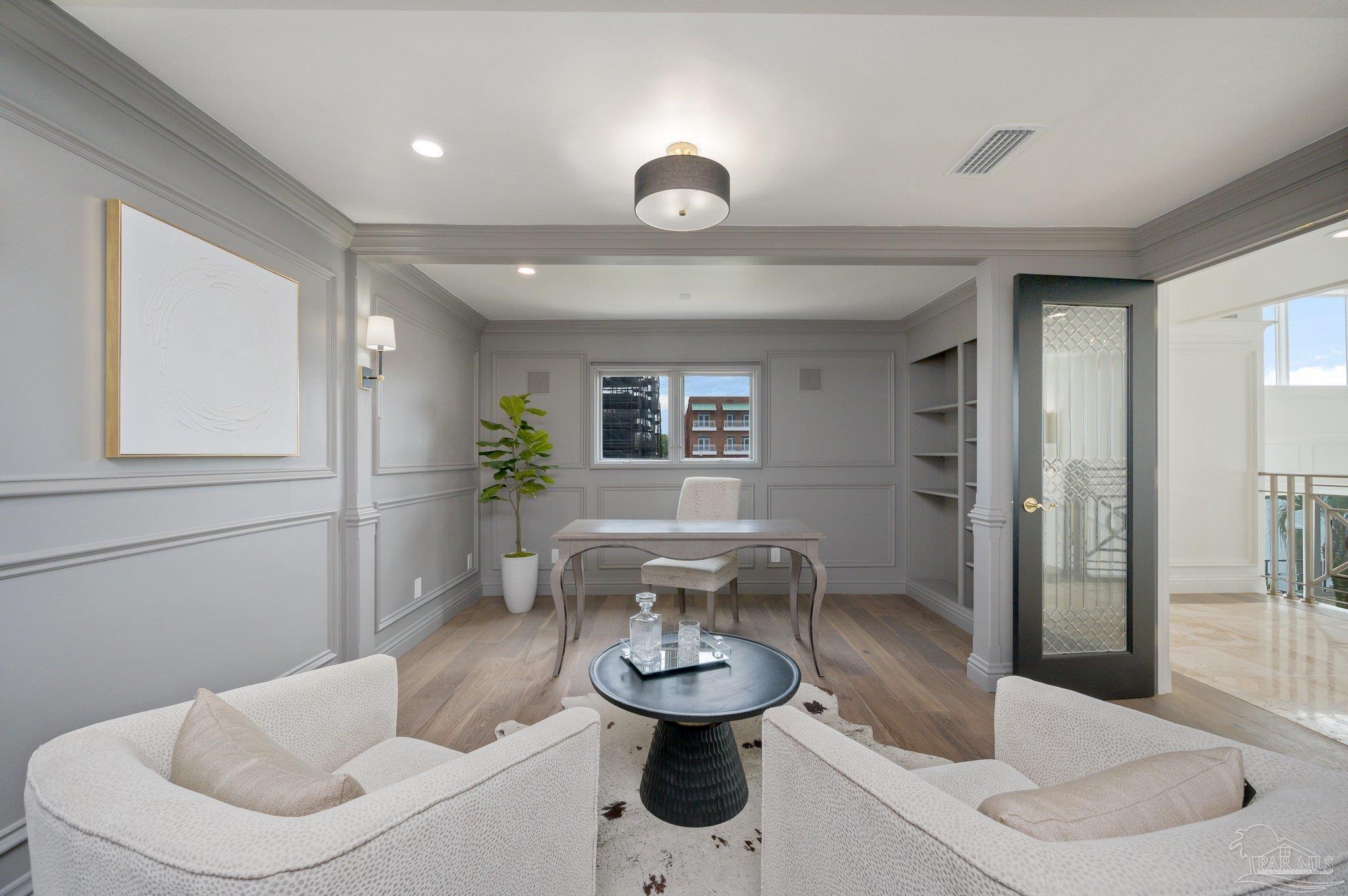 Pensacola, Florida 32502, United States, 4 Bedrooms Bedrooms, ,4 BathroomsBathrooms,Residential,Active,226366