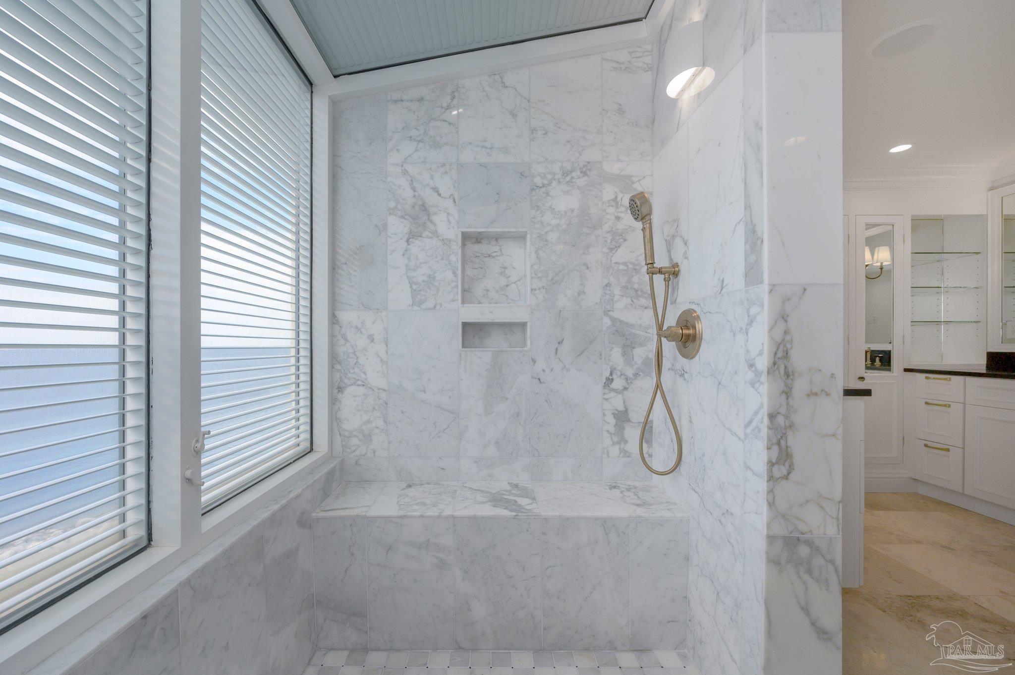 Pensacola, Florida 32502, United States, 4 Bedrooms Bedrooms, ,4 BathroomsBathrooms,Residential,Active,226366