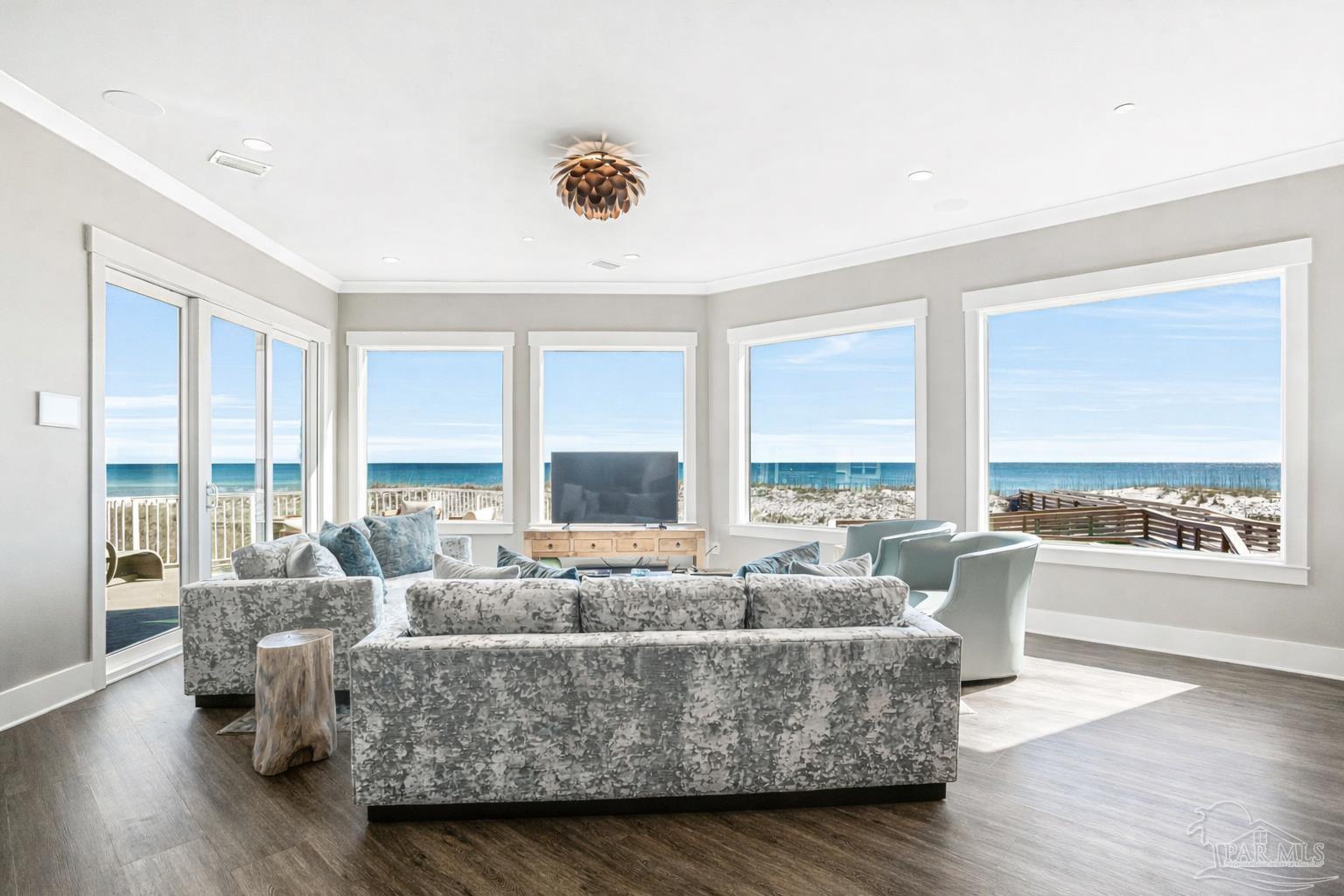 1500 Via Deluna Dr A6