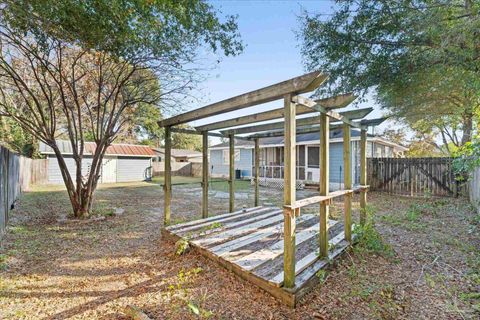 A home in Niceville