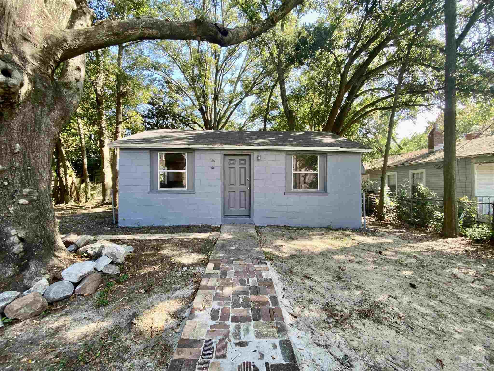 Photo 1 of 10 — 510 N Q St, Pensacola, FL 32505