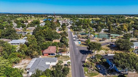 A home in Gulf Breeze