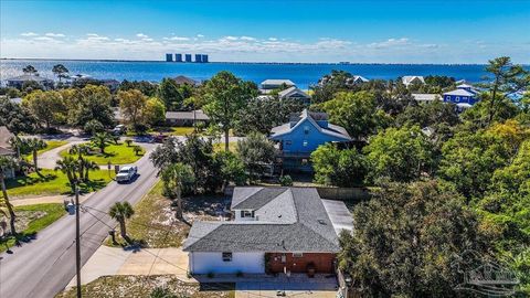 A home in Gulf Breeze