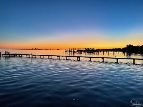 A home in Gulf Breeze