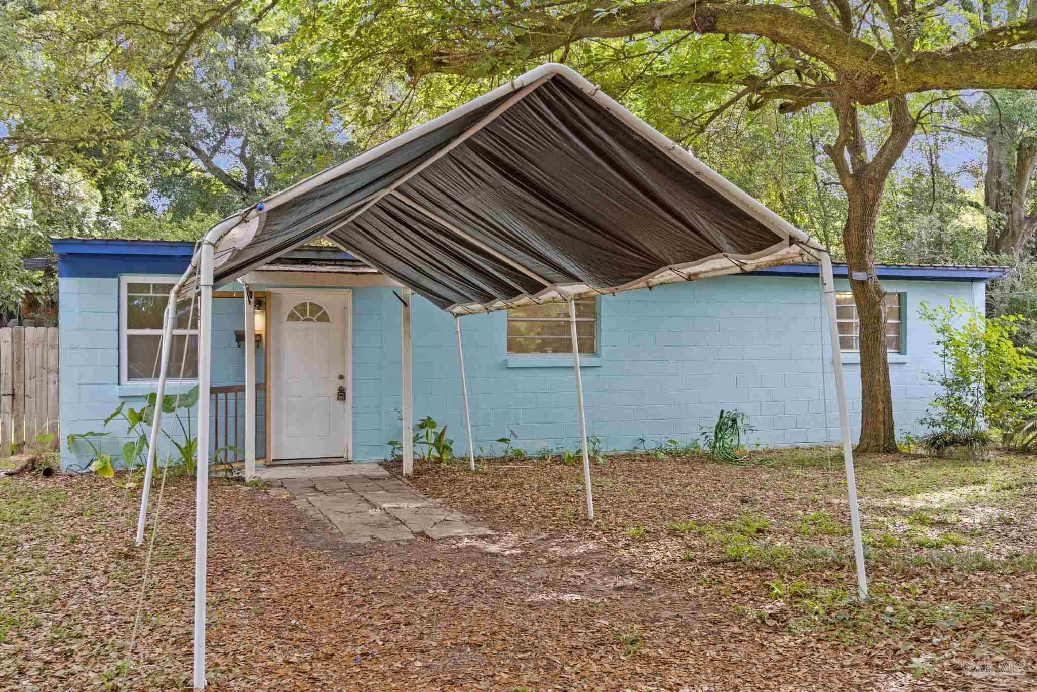Photo 1 of 15 — 4 Idaho Ct, Pensacola, FL 32505