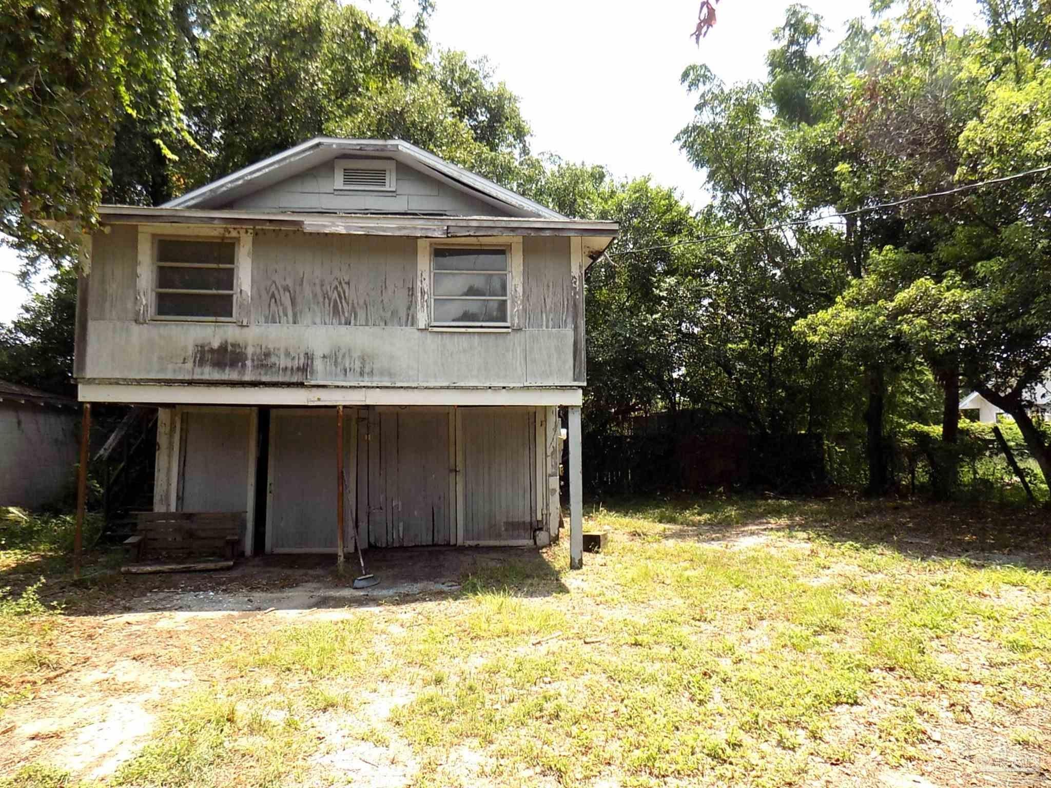 204 N E St A, B, C