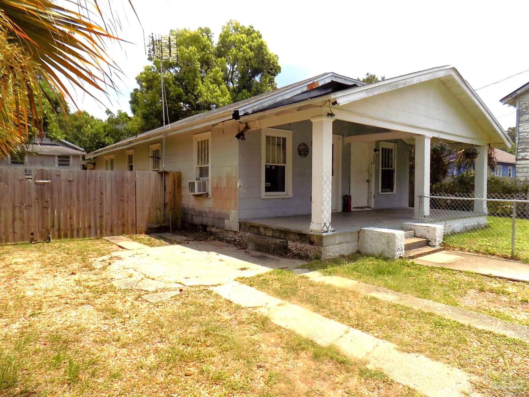 204 N E St A, B, C