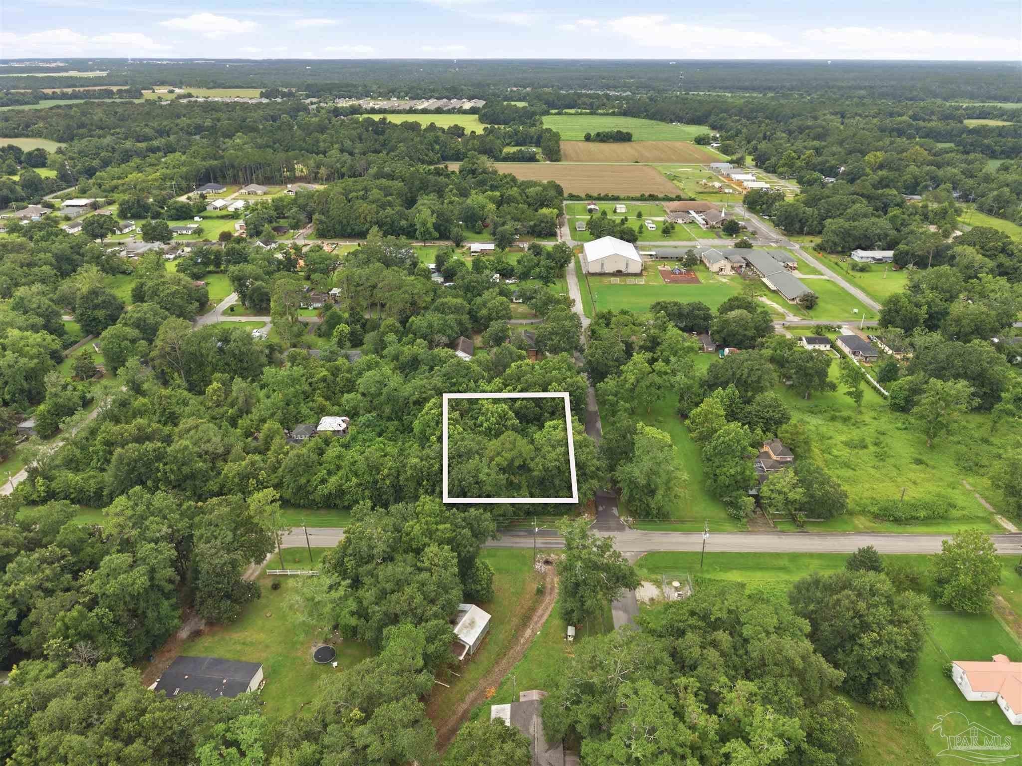 Photo 1 of 19 — 24975 Lavinia Ave, Elberta, AL 36530