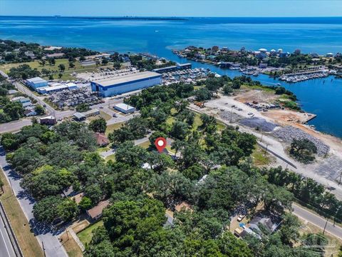 2212 Mcleod St Pensacola FL 32502