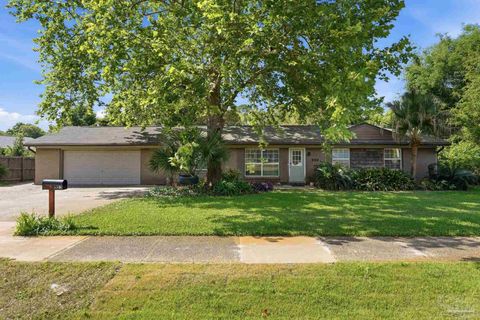 353 Fairpoint Dr Gulf Breeze FL 32561