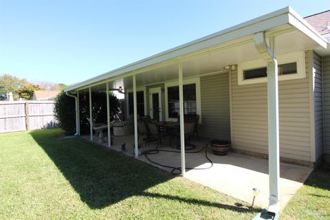 A home in Gulf Breeze