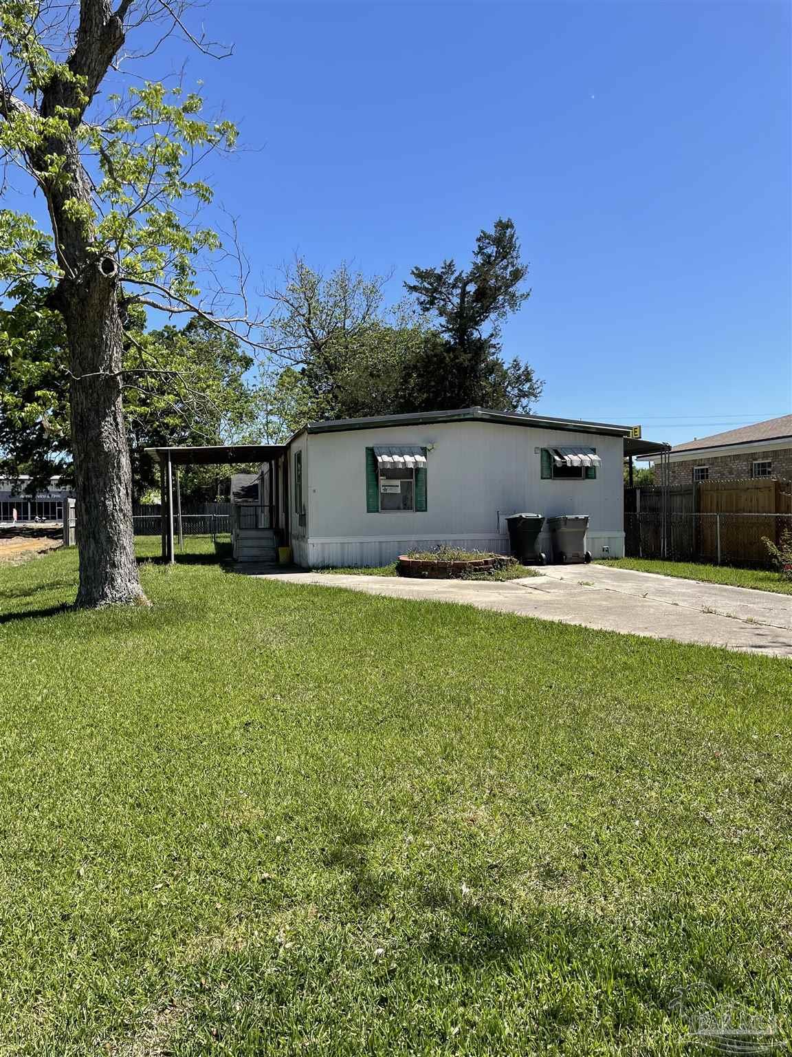 Photo 1 of 3 — 13 Sioux Trl, Pensacola, FL 32506
