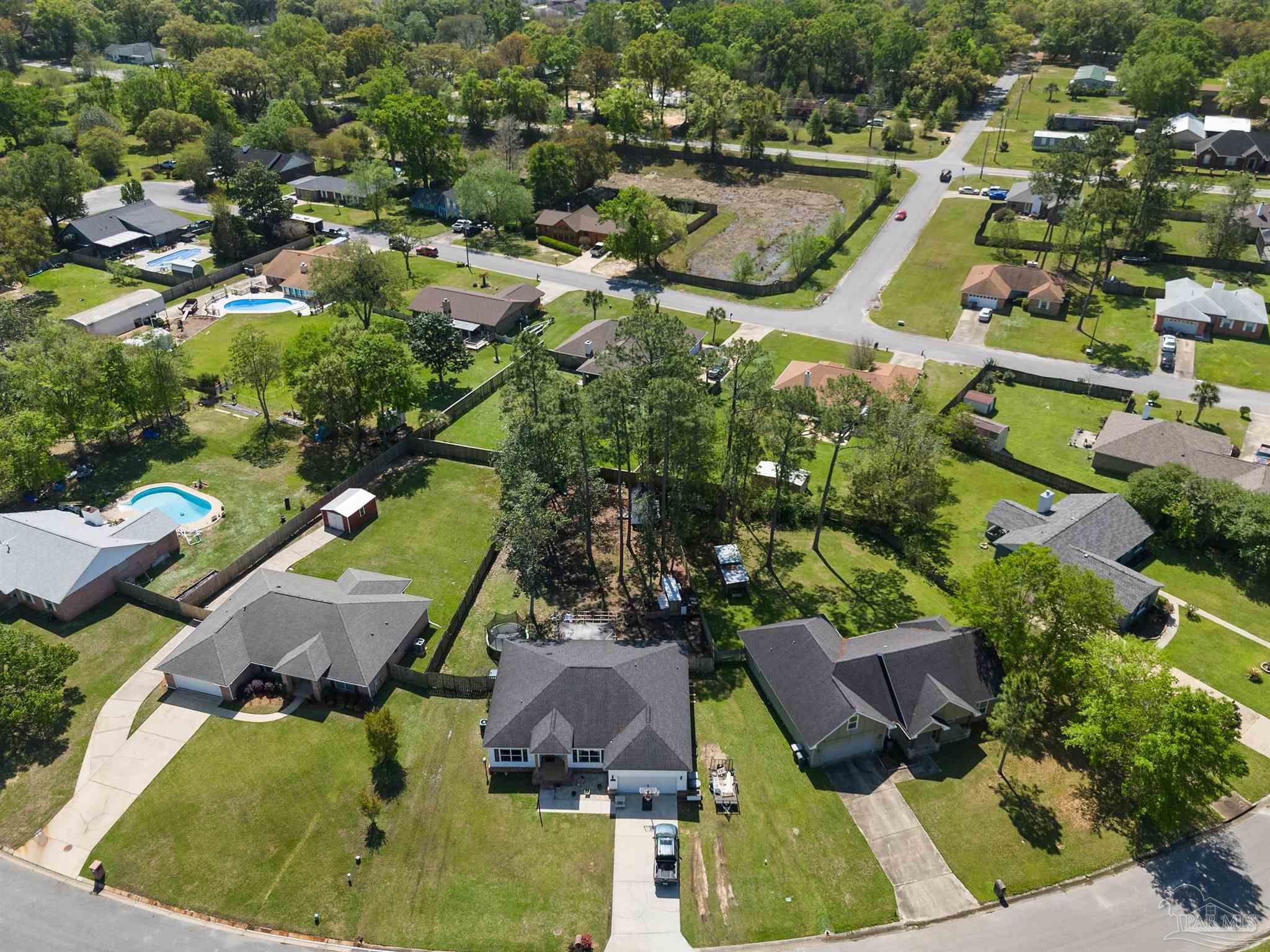 Cantonment, Florida 32533, United States, 4 Bedrooms Bedrooms, ,2 BathroomsBathrooms,Residential,Contingent,102402