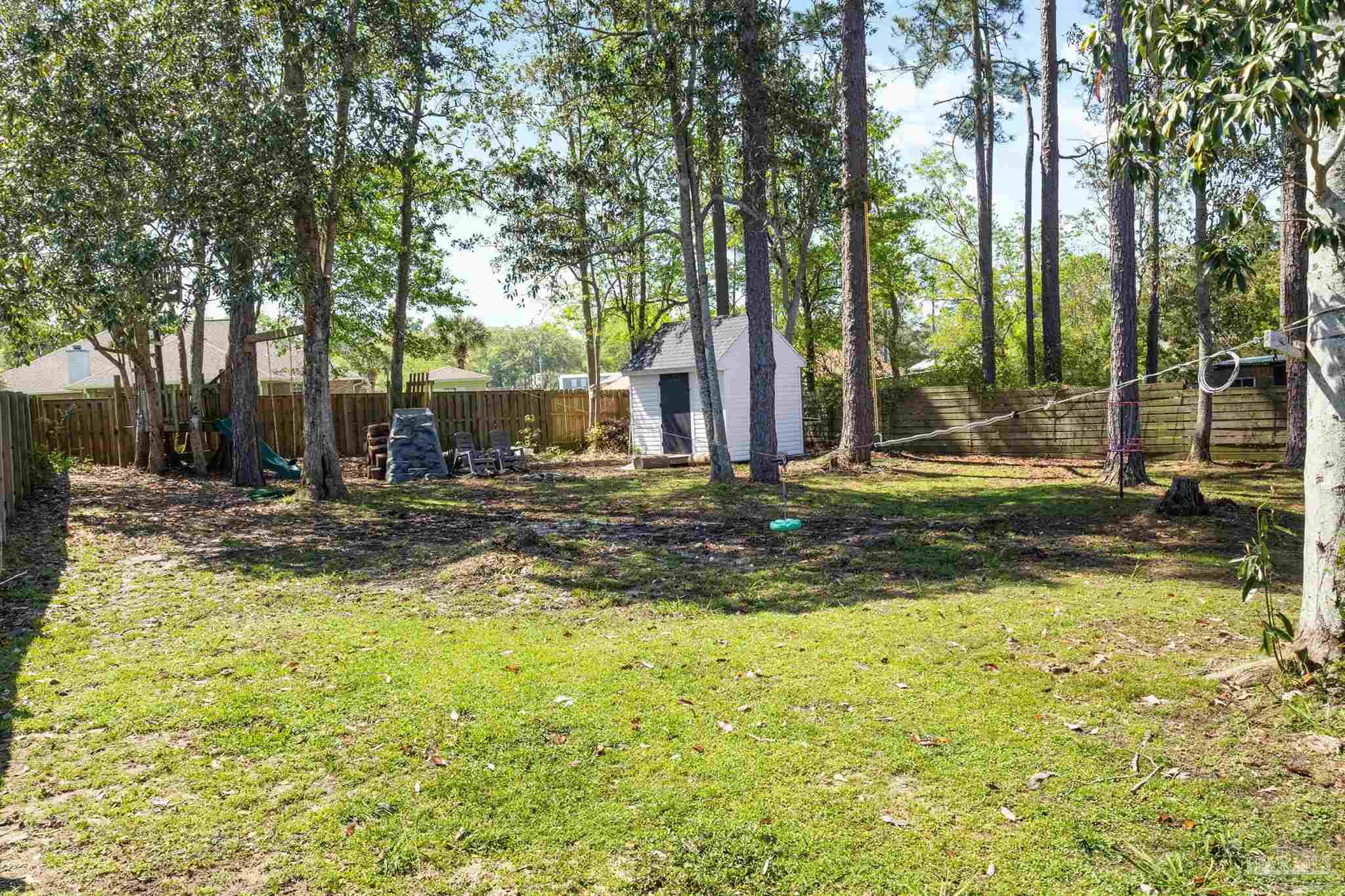 Cantonment, Florida 32533, United States, 4 Bedrooms Bedrooms, ,2 BathroomsBathrooms,Residential,Contingent,102402