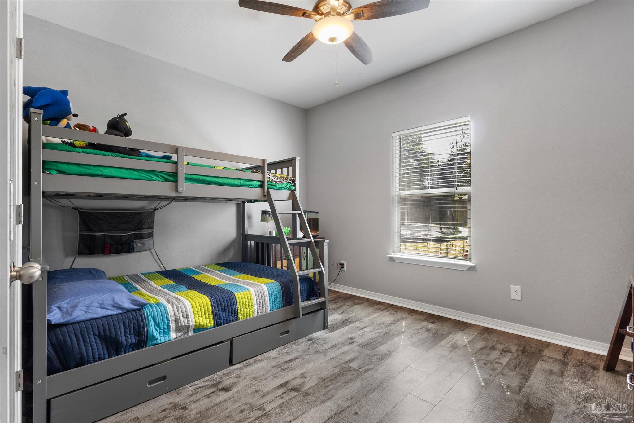 Cantonment, Florida 32533, United States, 4 Bedrooms Bedrooms, ,2 BathroomsBathrooms,Residential,Contingent,102402