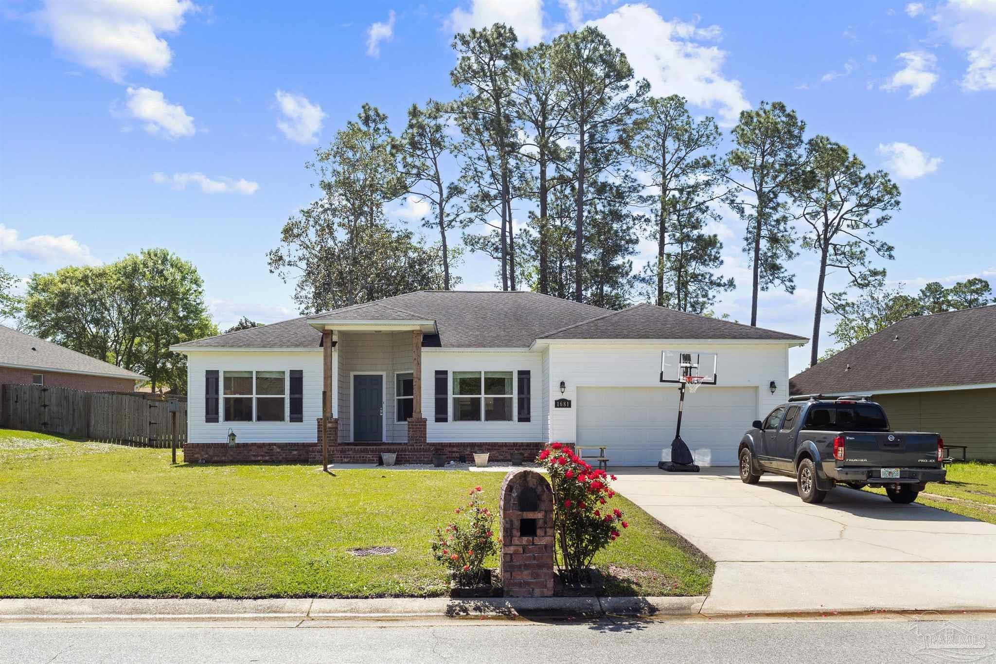 Cantonment, Florida 32533, United States, 4 Bedrooms Bedrooms, ,2 BathroomsBathrooms,Residential,Contingent,102402