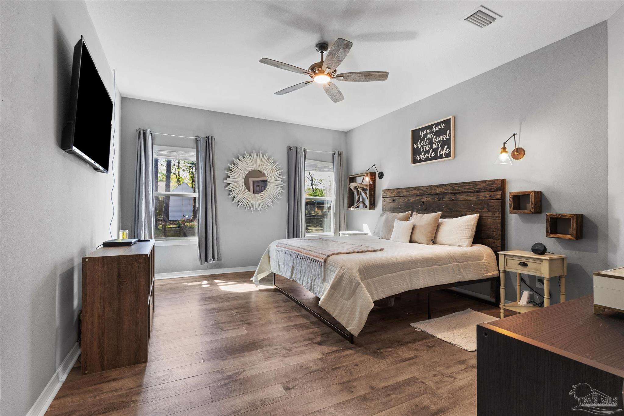 Cantonment, Florida 32533, United States, 4 Bedrooms Bedrooms, ,2 BathroomsBathrooms,Residential,Contingent,102402