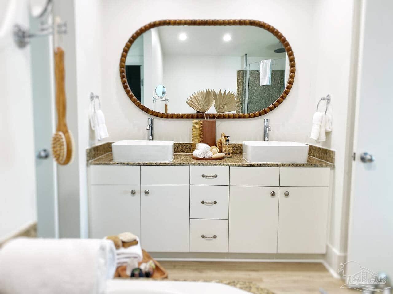 26326 Cotton Bayou Dr # 2, Orange Beach, AL, 36561, USA, 5 Bedrooms Bedrooms, ,5 BathroomsBathrooms,Condo,Contingent,26326 Cotton Bayou Dr # 2,680521