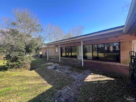 A home in Atmore