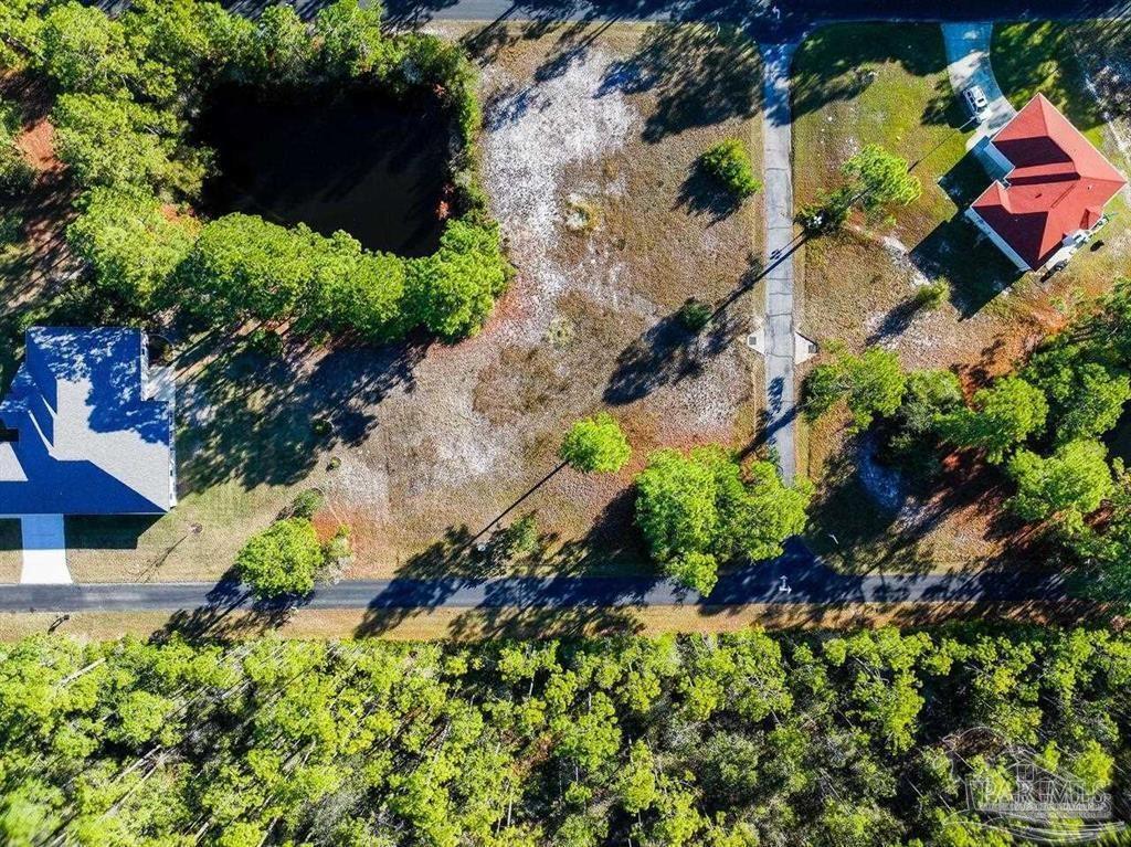 Photo 1 of 7 — 1810 W Smugglers Cove Dr, Gulf Breeze, FL 32563