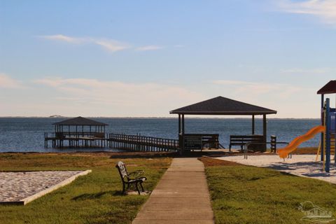 A home in Navarre