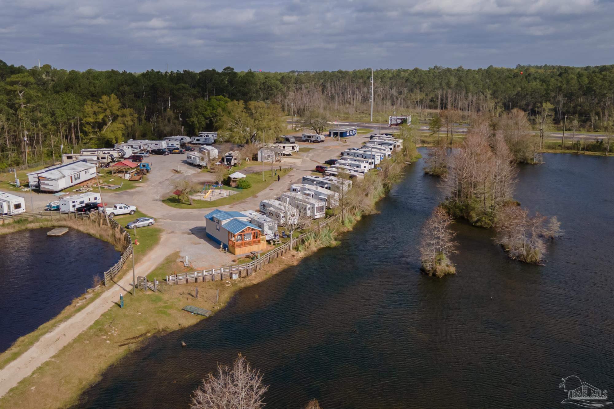 Pensacola, Florida 32526, United States, 1 Bedroom Bedrooms, ,1 BathroomBathrooms,Residential,Active,244732