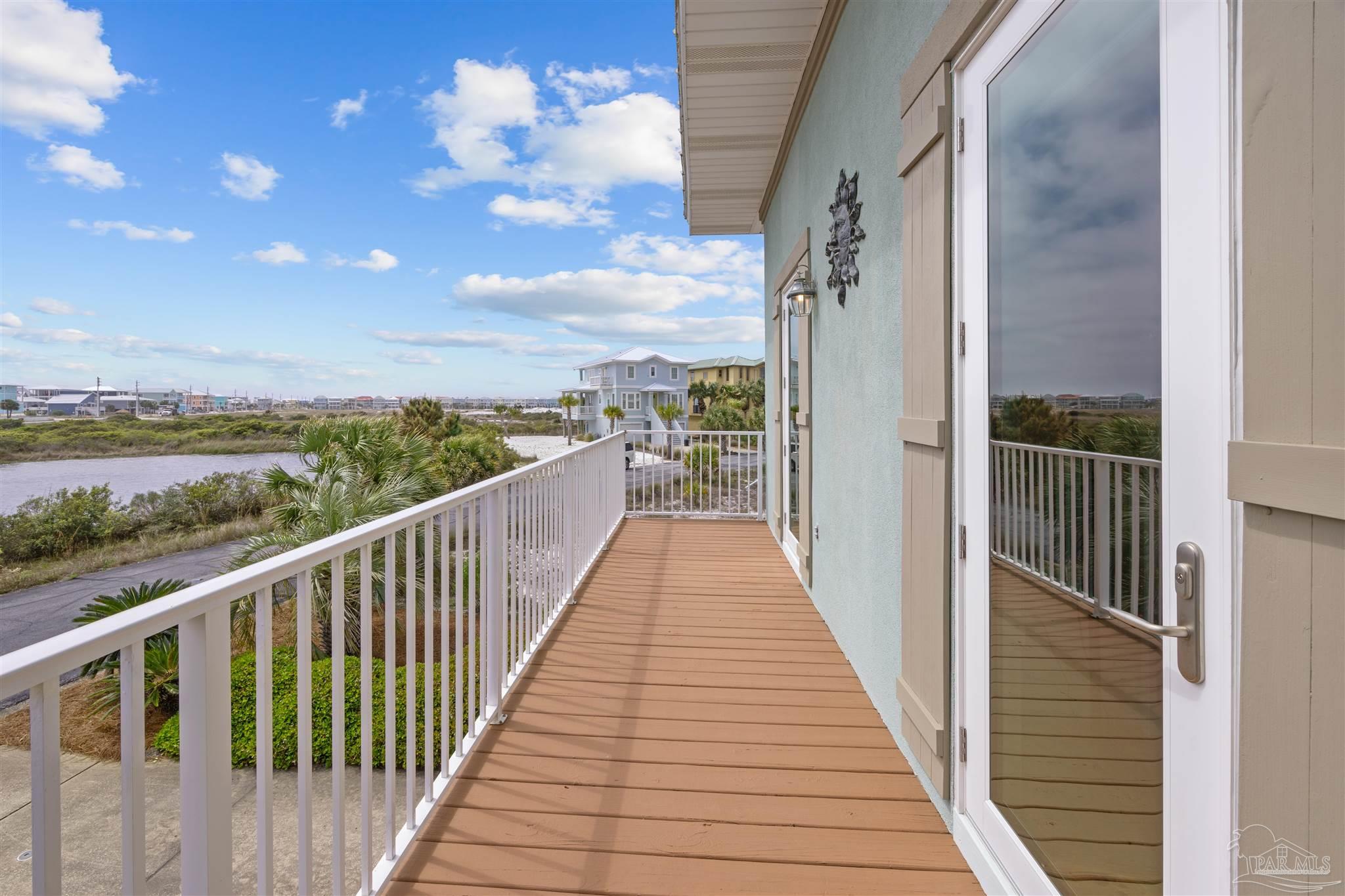 Navarre Beach, Florida 32566, United States, 3 Bedrooms Bedrooms, ,2 BathroomsBathrooms,Residential,Contingent,113816