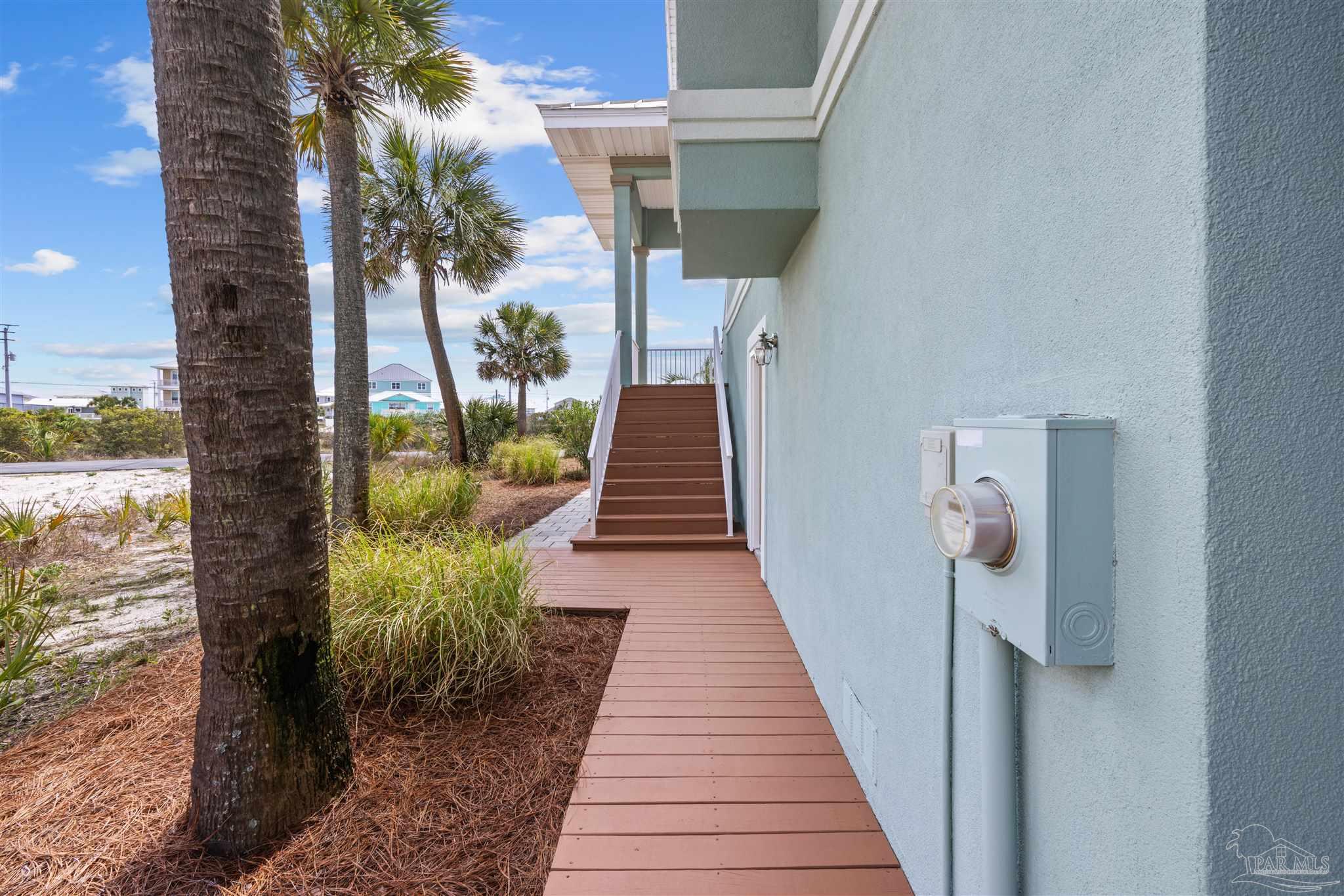 Navarre Beach, Florida 32566, United States, 3 Bedrooms Bedrooms, ,2 BathroomsBathrooms,Residential,Contingent,113816