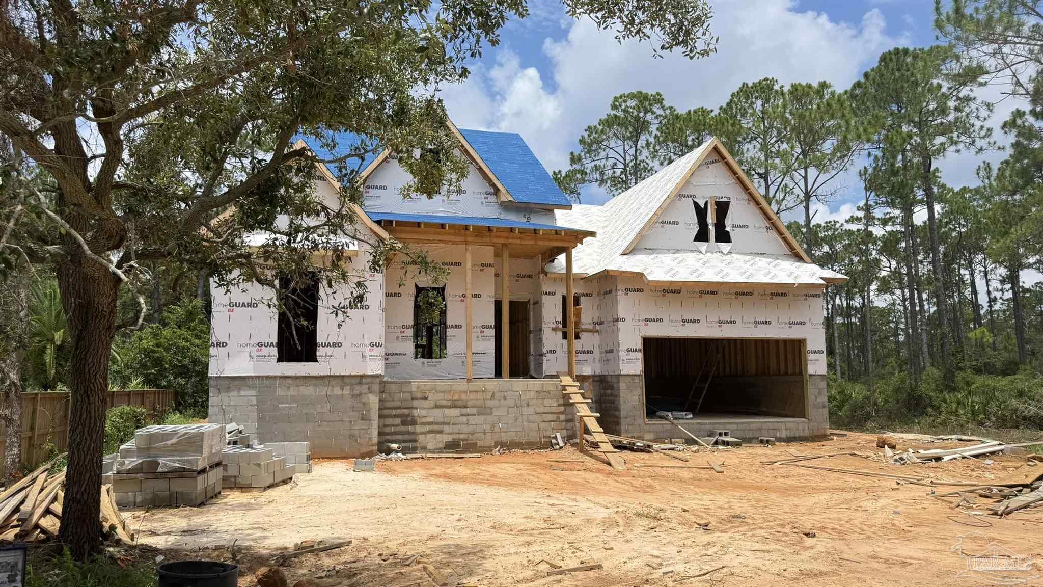 Photo 1 of 32 — 5581 Seascape Dr, Pensacola, FL 32507