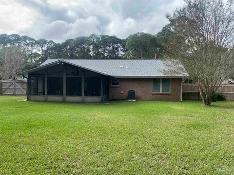 A home in Gulf Breeze