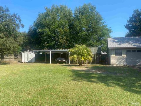 A home in Gulf Breeze