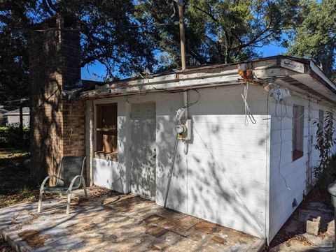 A home in Pensacola