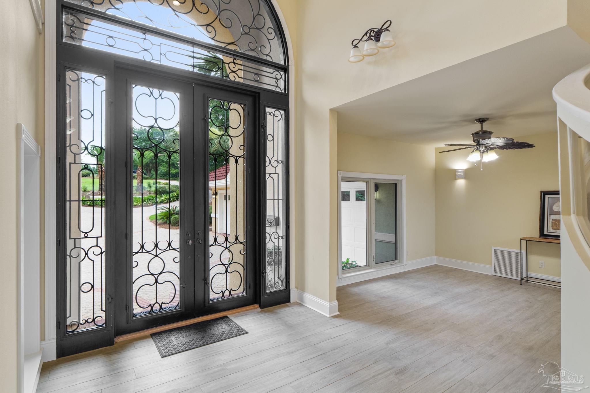 Pensacola, Florida 32503, United States, 4 Bedrooms Bedrooms, ,5 BathroomsBathrooms,Residential,Active,257299