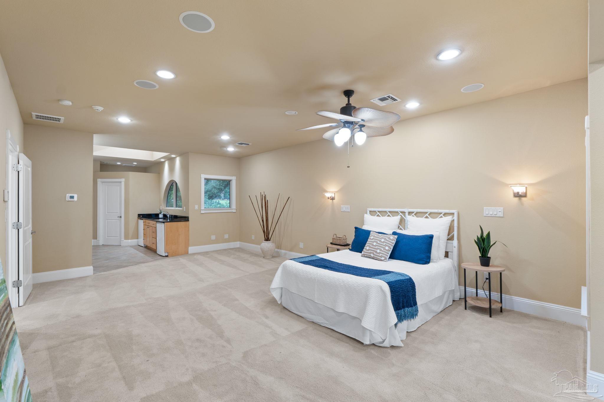 Pensacola, Florida 32503, United States, 4 Bedrooms Bedrooms, ,5 BathroomsBathrooms,Residential,Active,257299