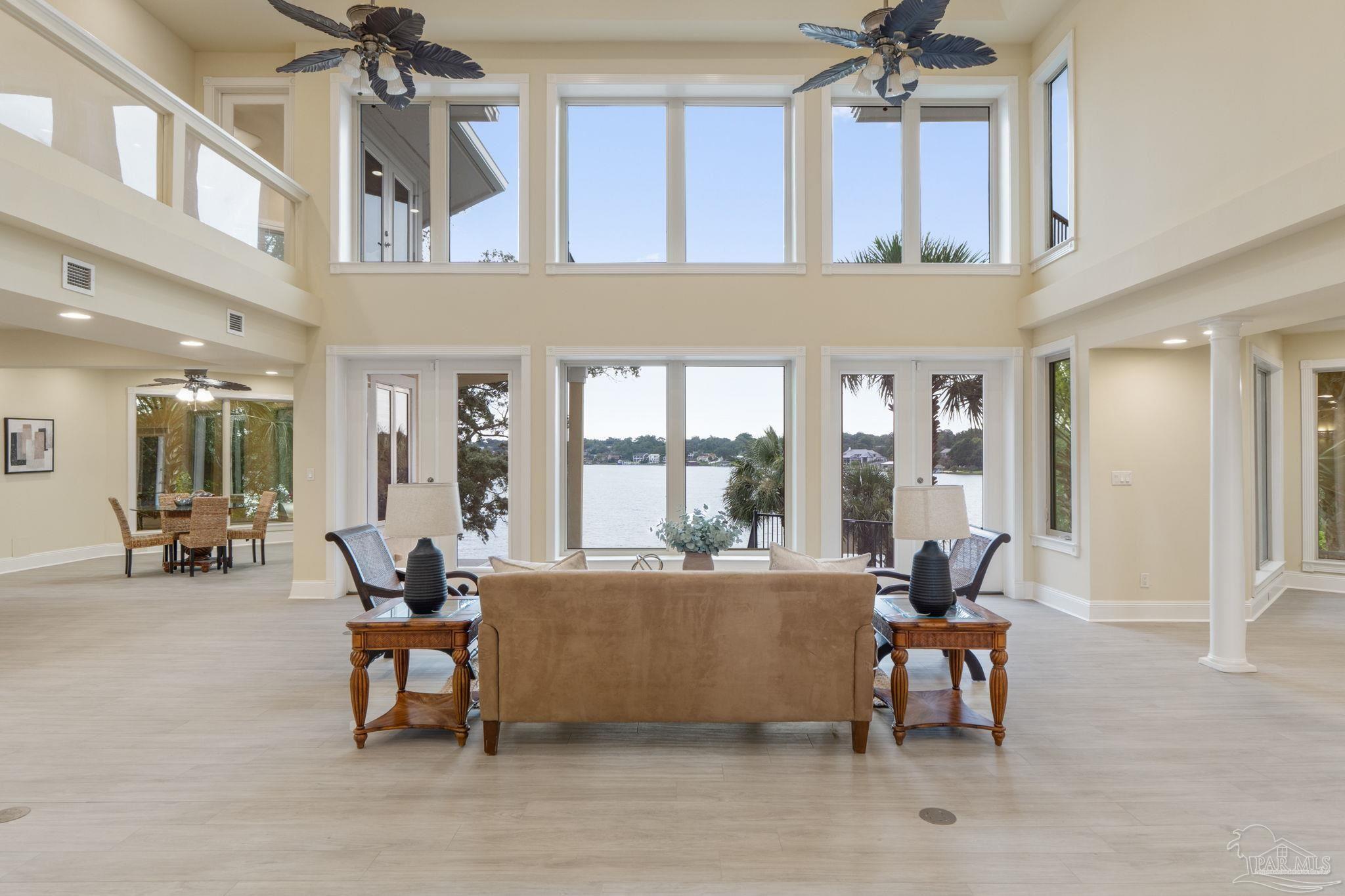 Pensacola, Florida 32503, United States, 4 Bedrooms Bedrooms, ,5 BathroomsBathrooms,Residential,Active,257299